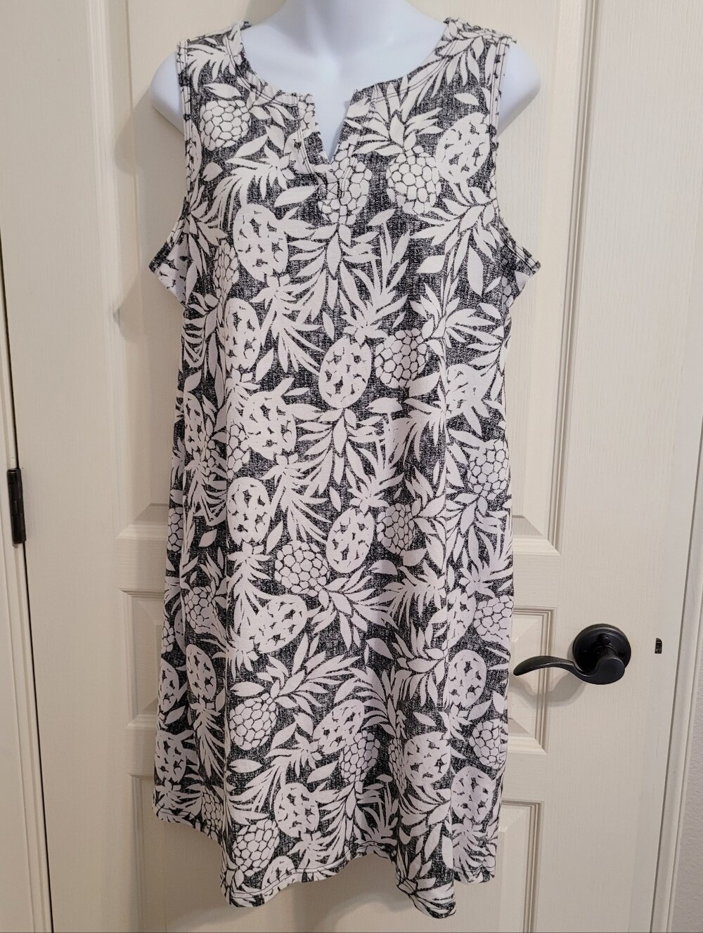 croft & barrow Black and White Pineapple Print Midi Dress Large